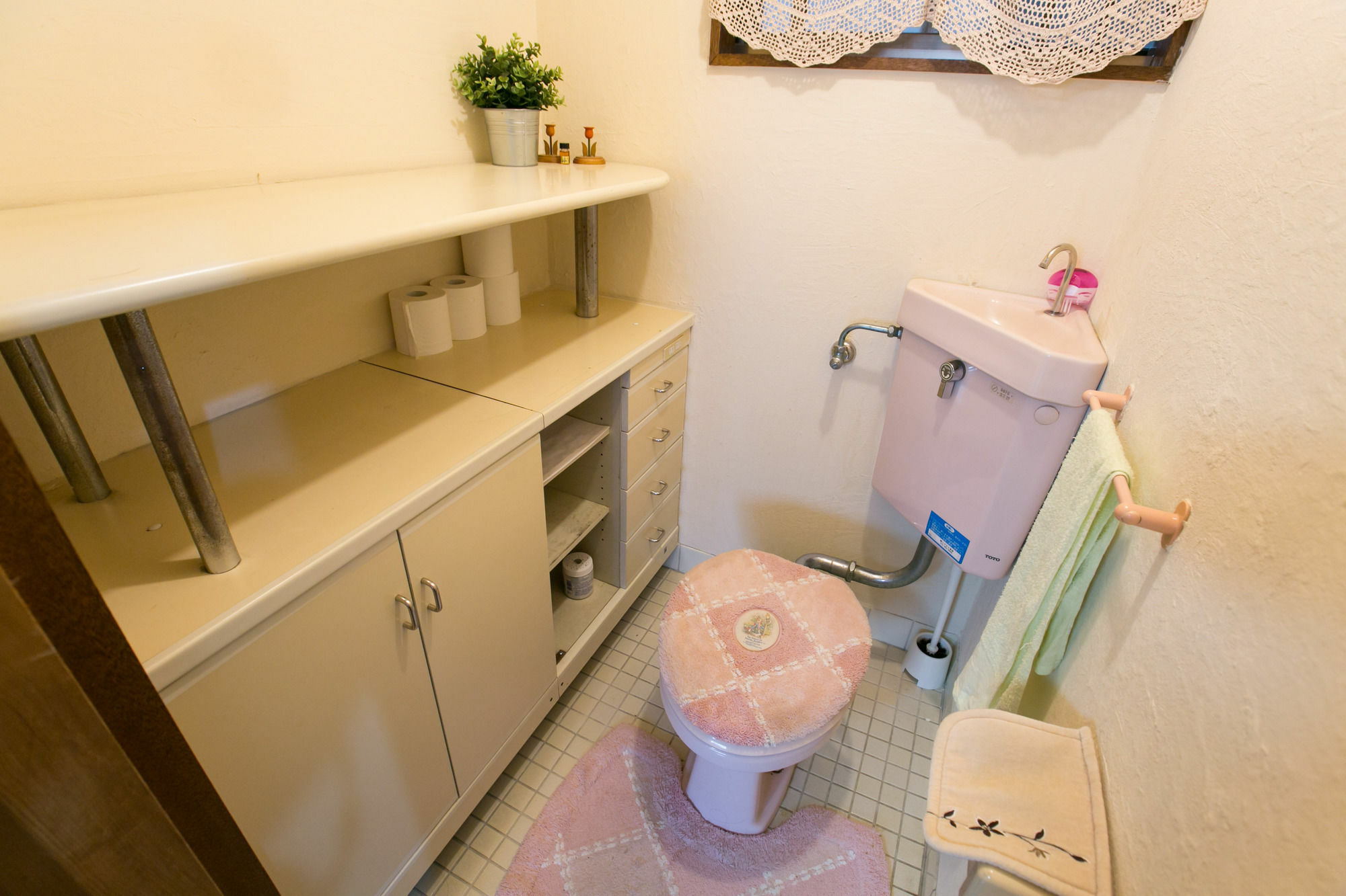 Airlog House -Comic Inn- Habikino Экстерьер фото